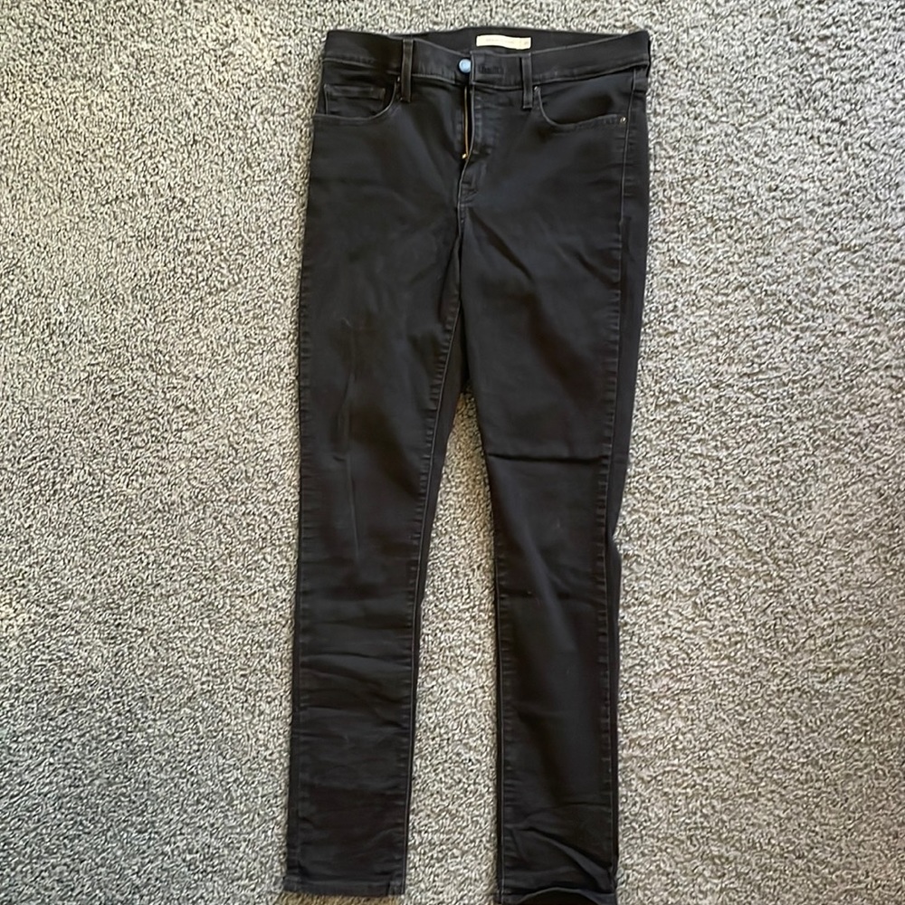 Levi’s skinny jeans